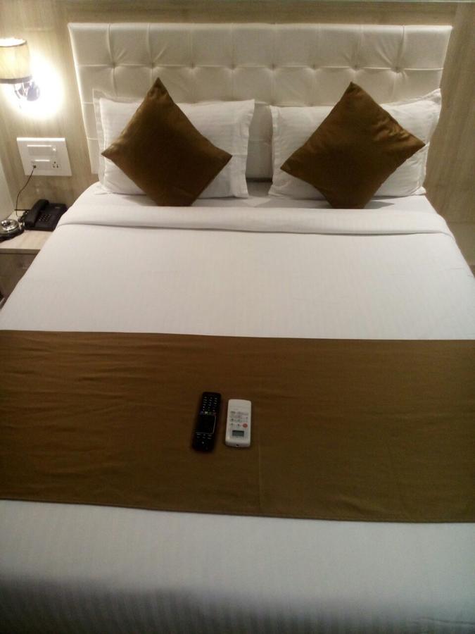 Hotel Grace Inn Bombay Camera foto