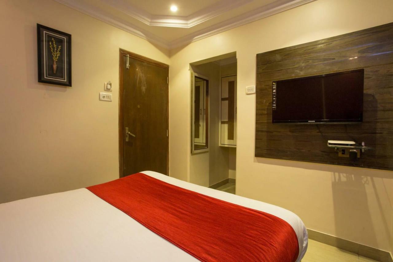 Hotel Grace Inn Bombay Esterno foto