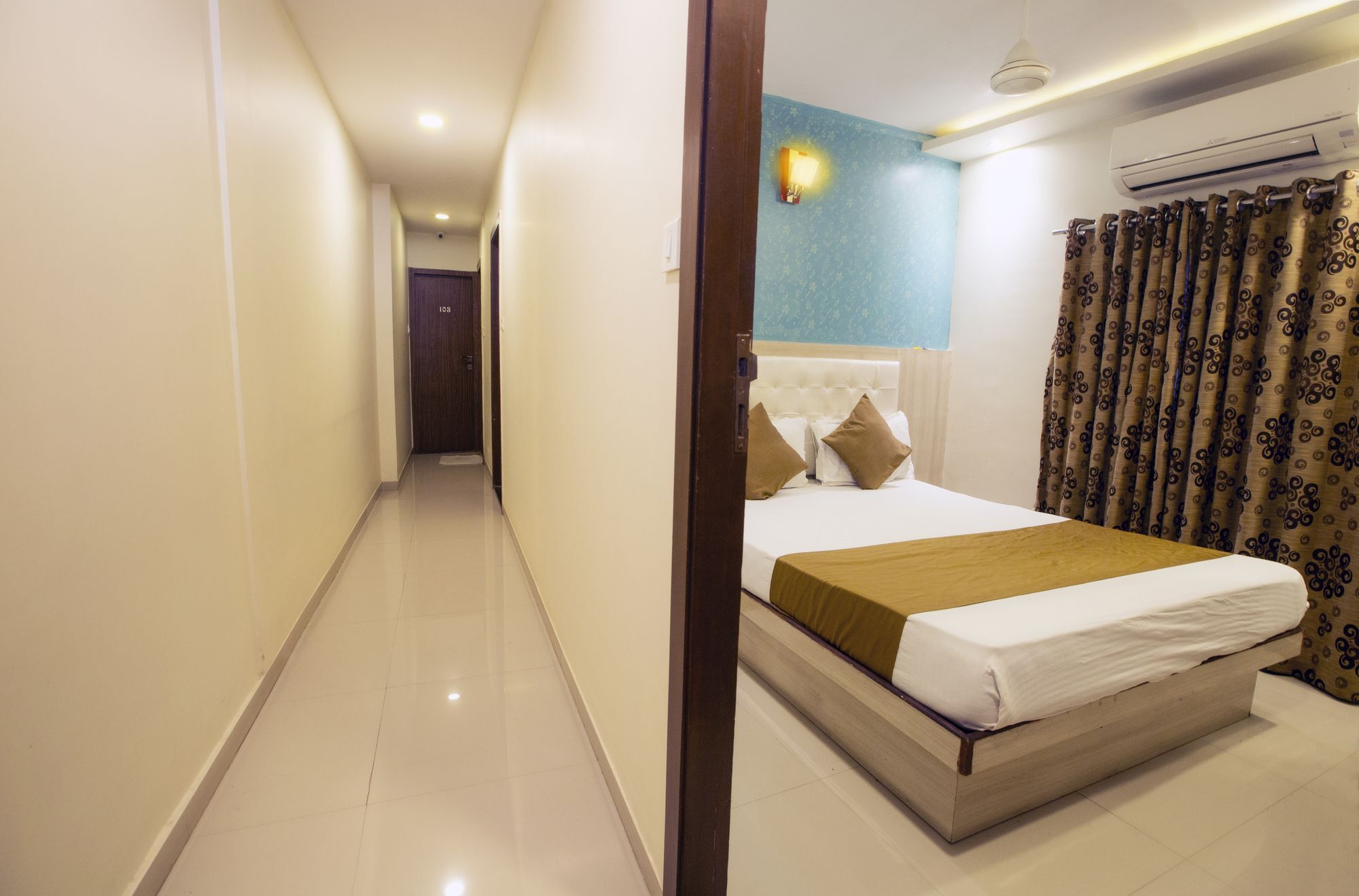 Hotel Grace Inn Bombay Esterno foto