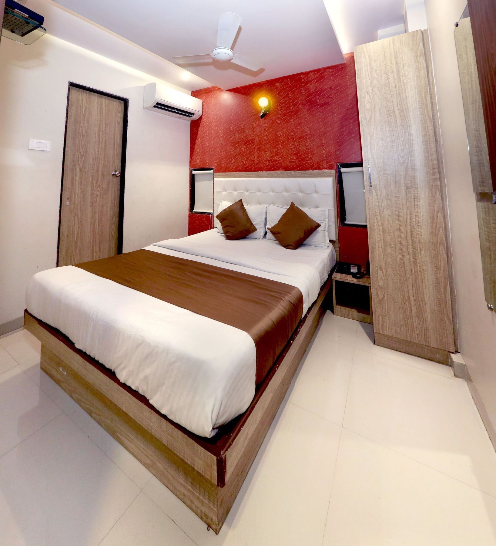 Hotel Grace Inn Bombay Esterno foto